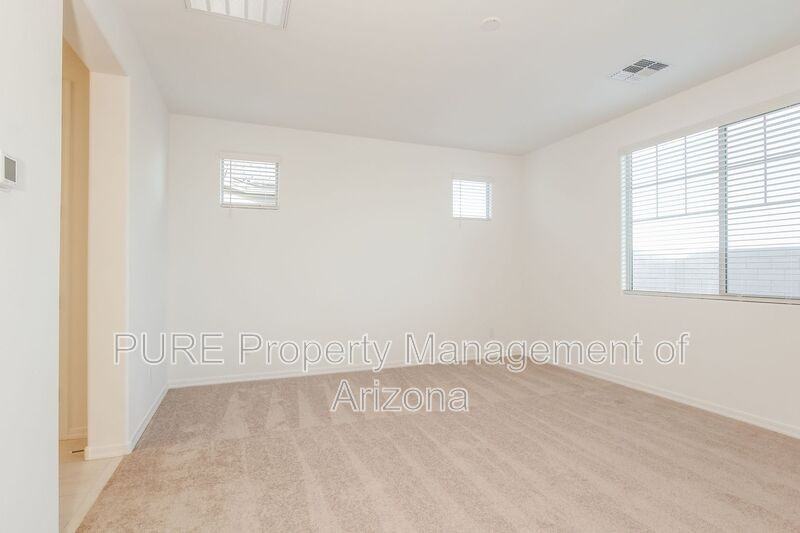 10254 W Crittenden Ln - Photo 6 of 21