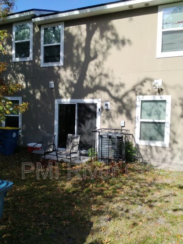 7608 Rain Forest Dr N - Photo 5 of 6