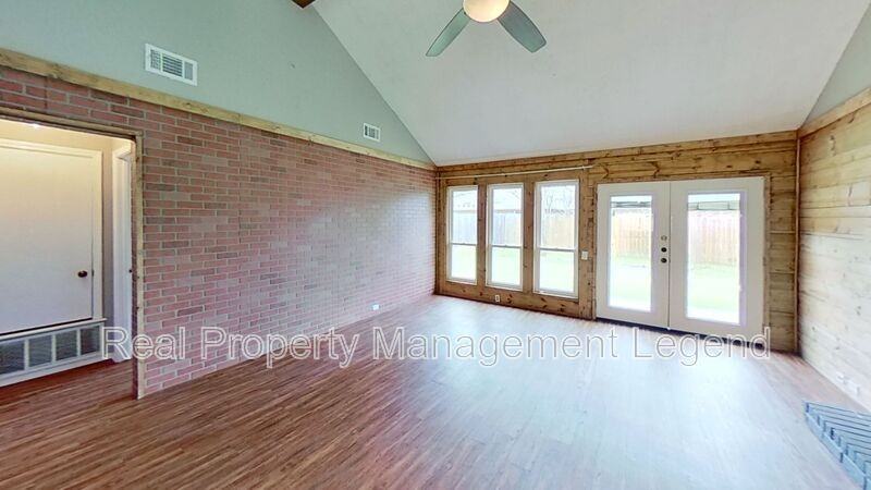 3740 Racquet Ct - Photo 7 of 18