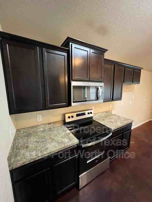 7105 Treaty Oaks Blvd - Photo 6 of 20