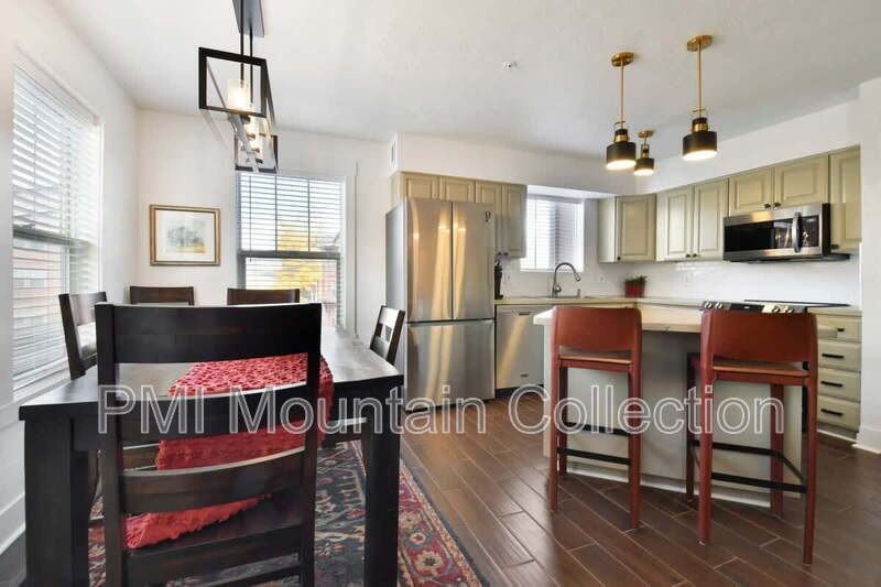 1797 W Fox Bay Dr #201 - Photo 5 of 24