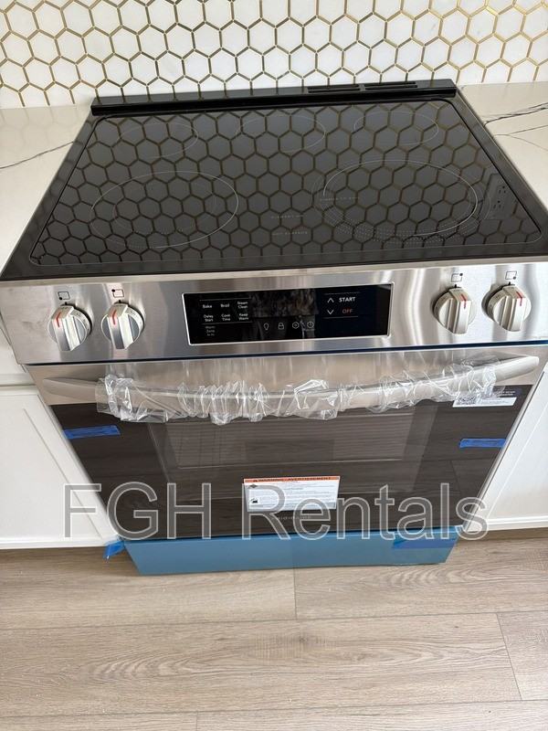 9607 Criswell Crk - Photo 6 of 16