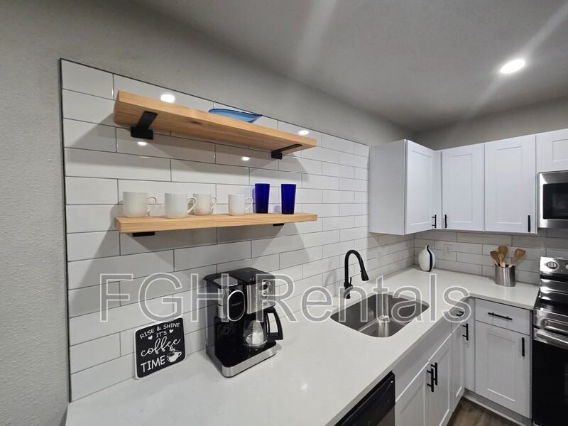 12107 El Sendero St - Photo 2 of 6