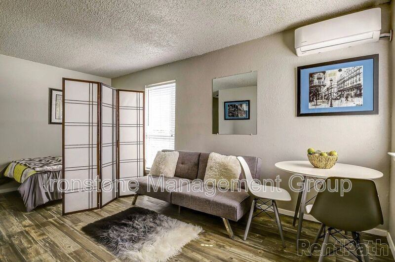 4639 S Darlington Ave #4G - Photo 6 of 12