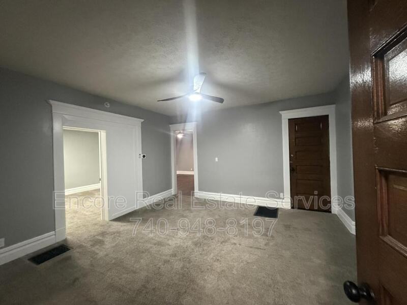 202 Central Ave - Photo 2 of 13