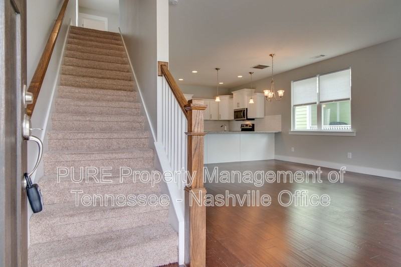 434 Elegance Way - Photo 3 of 33