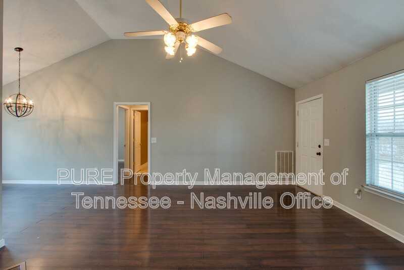 1020 Saddlestone Dr - Photo 4 of 31