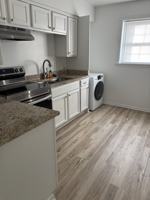 featured image of 25 Holiday Dr #05