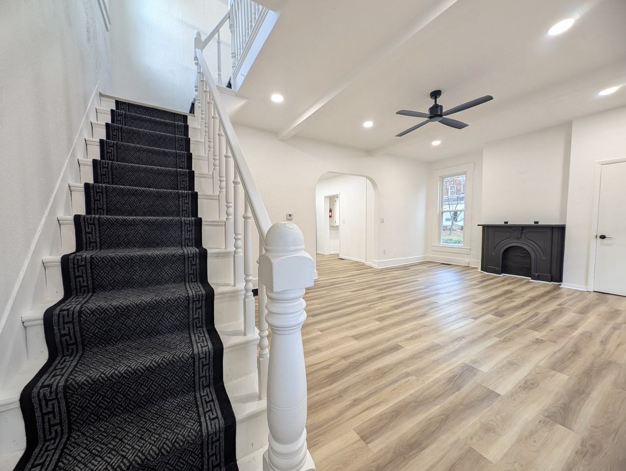232 Union St #232 - Photo 3 of 15