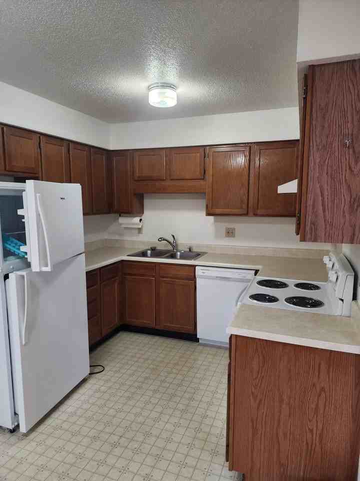 1490 Tower Dr #1 - Photo 2 of 8