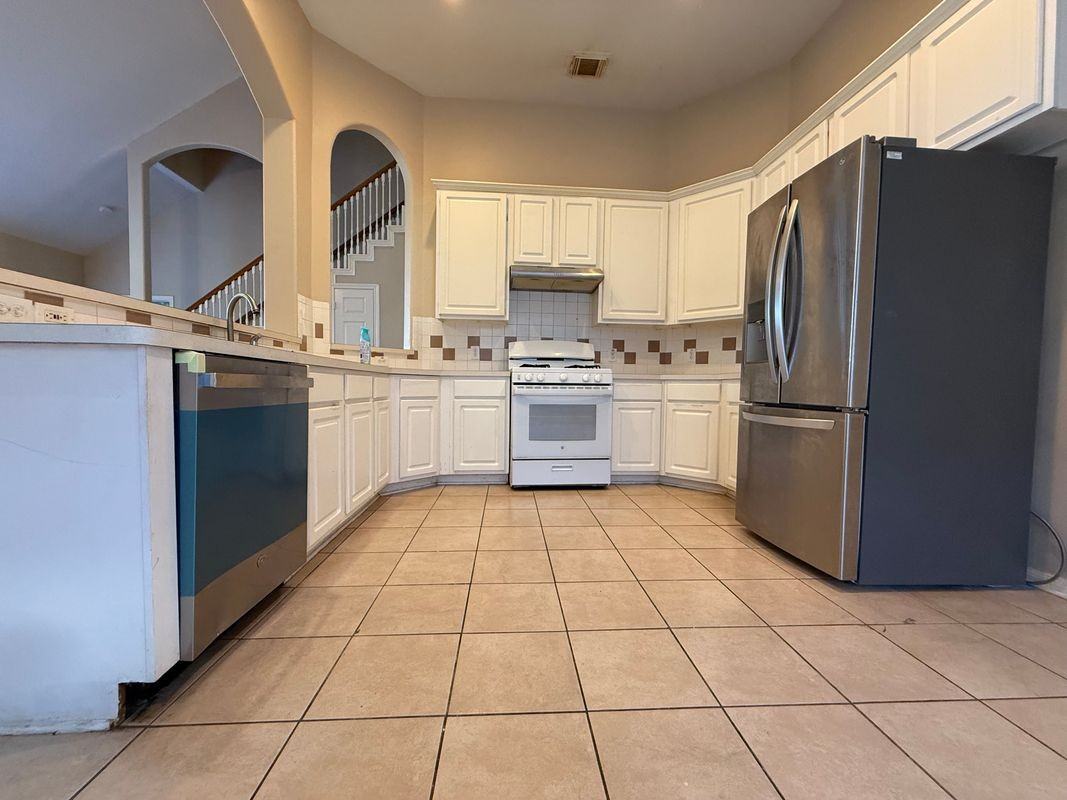 14906 White Forge Ln - Photo 4 of 11