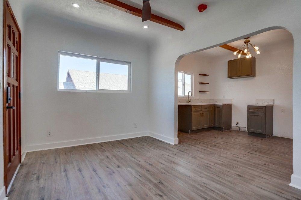 2708 Cincinnati St - Photo 2 of 17