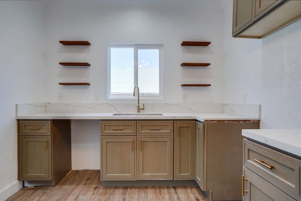 2708 Cincinnati St - Photo 5 of 17