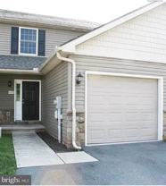 455 Kentwell Dr - Photo 1 of 1