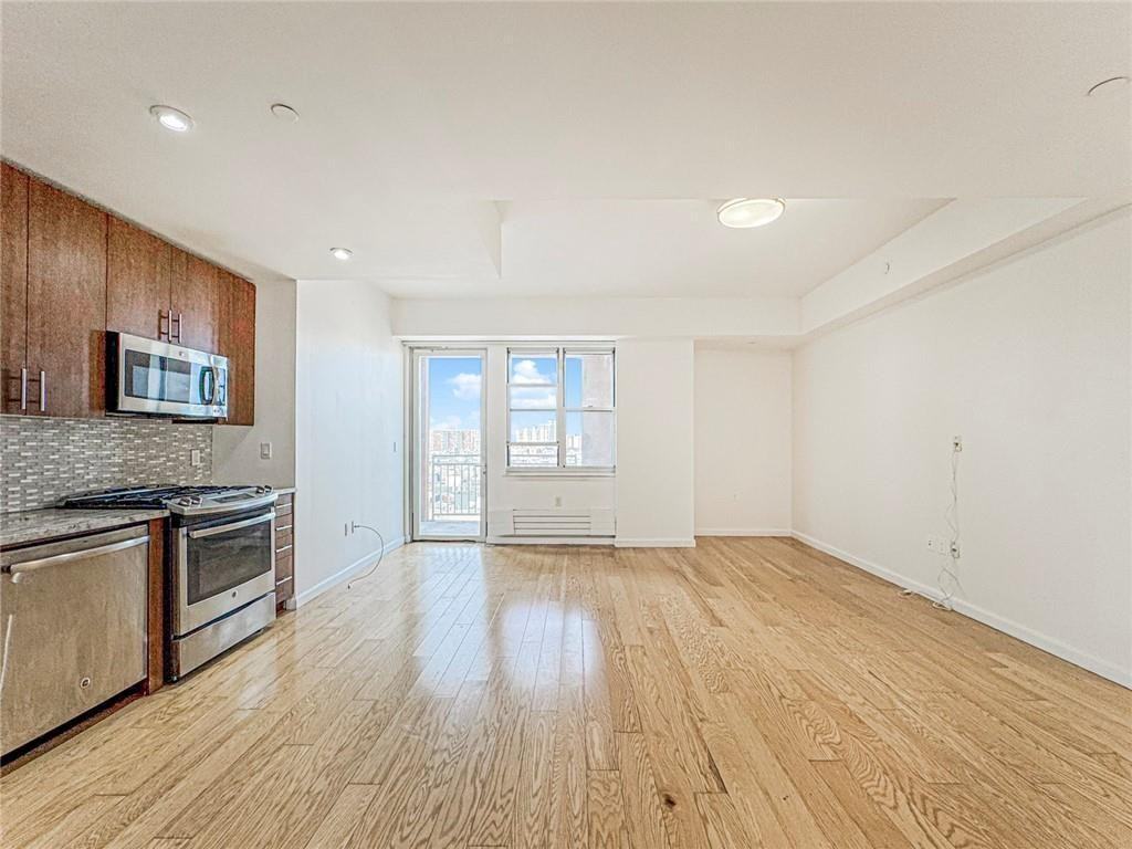 50 Oceana Dr W - Photo 5 of 13