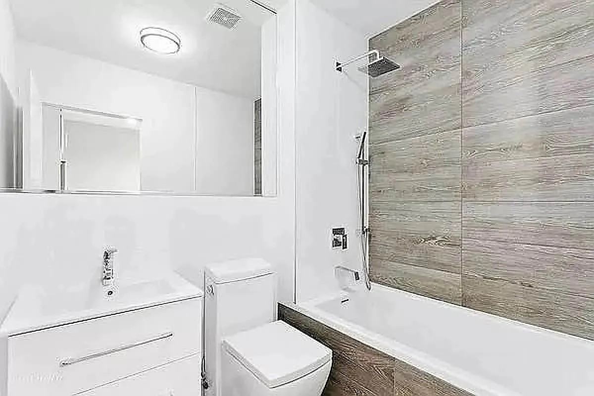 68 Somers St - Photo 2 of 3