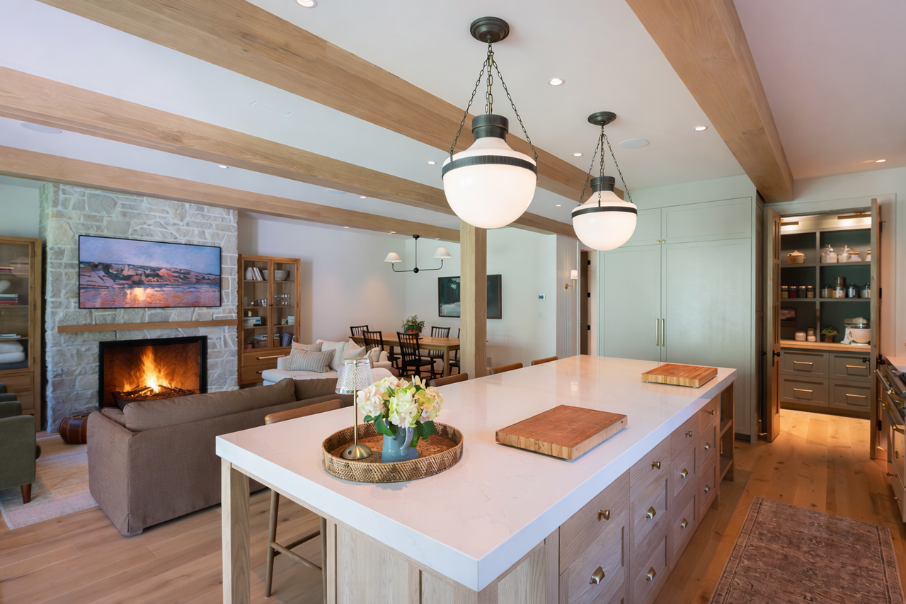 7249 Fitzsimmons Rd S - Photo 2 of 24