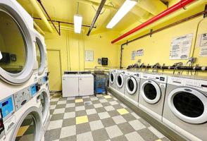 featured image of 16 Metropolitan Oval