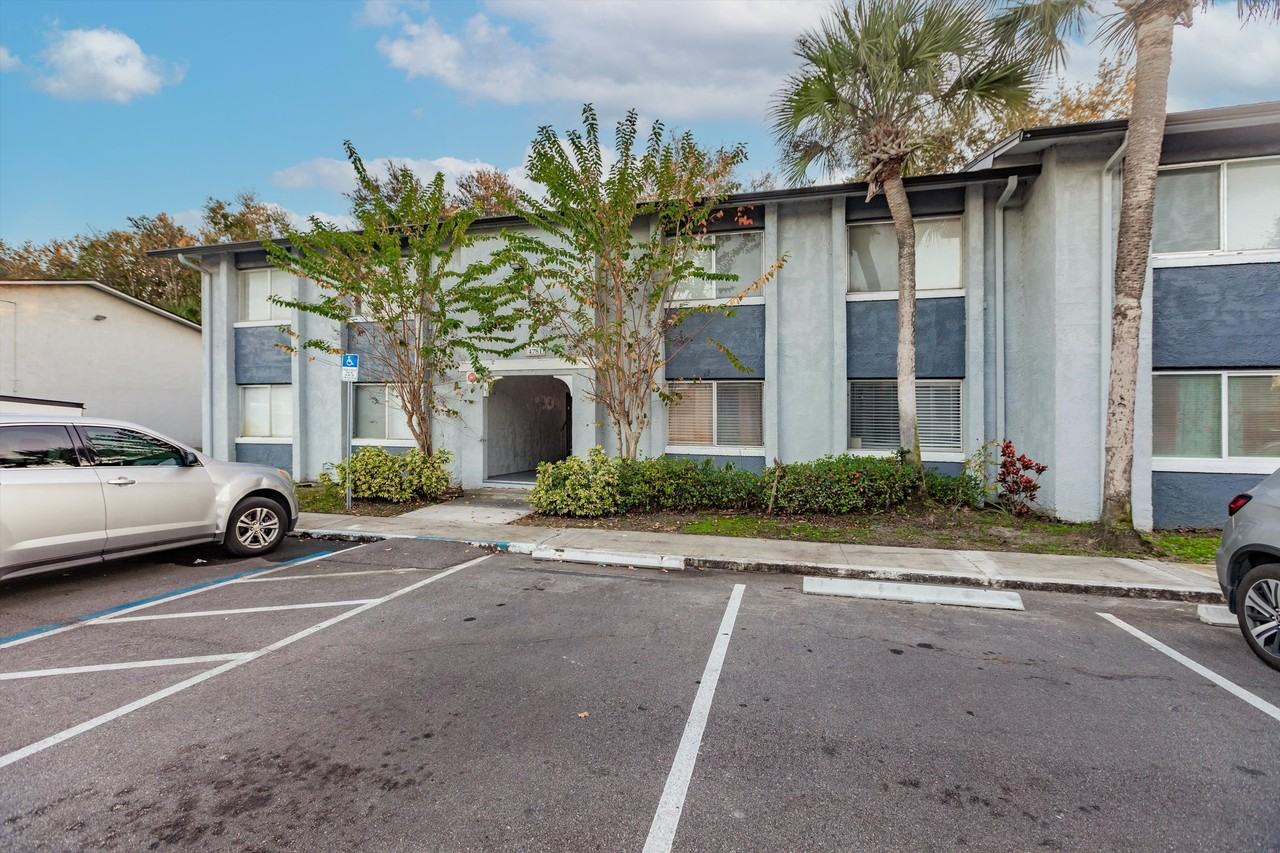 4781 S Texas Ave #C - Photo 7 of 39