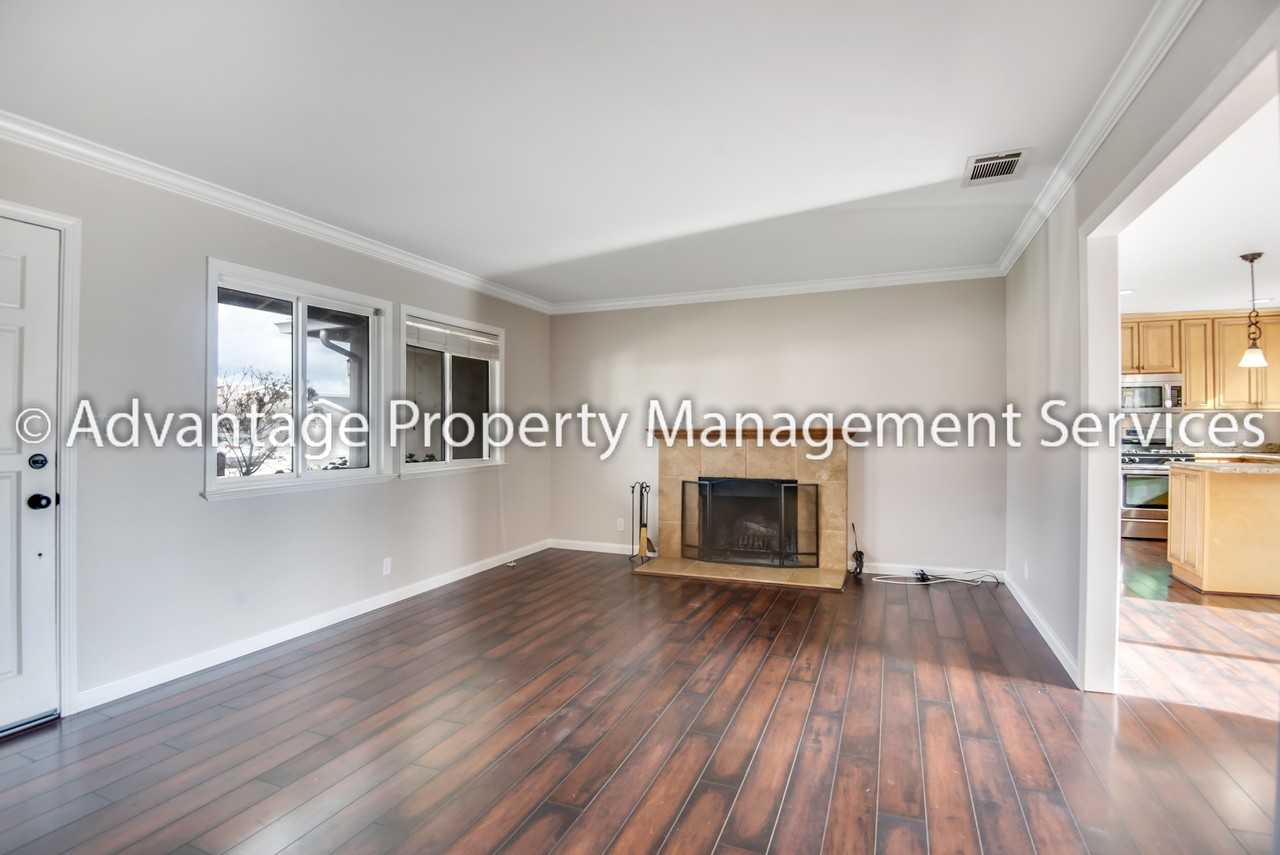 7428 Limerick Ave - Photo 2 of 16