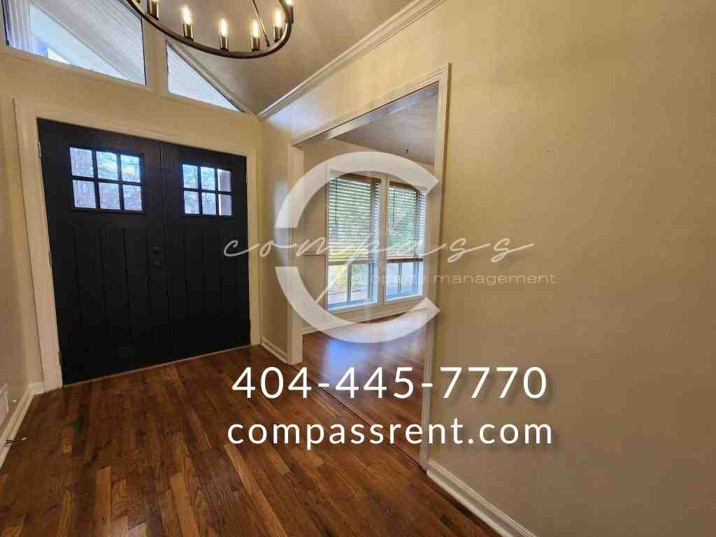 1759 Kimberly Dr Sw - Photo 2 of 29