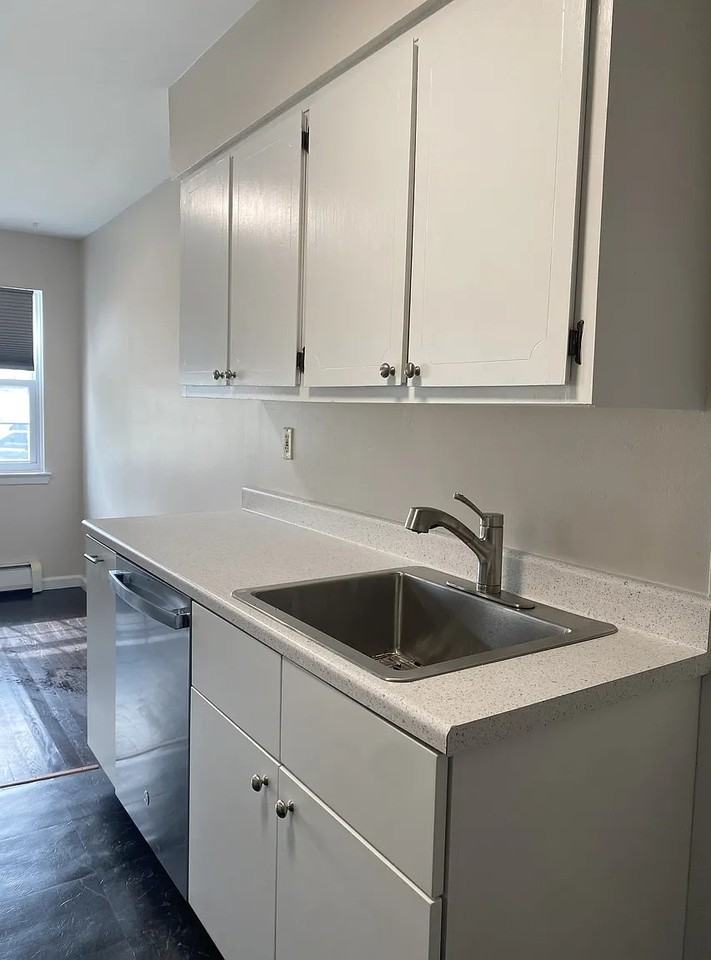 1 Colonial Rd #99 - Photo 3 of 18