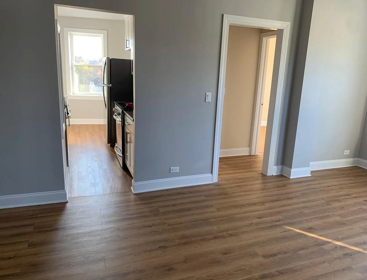 2 Lockwood Ave #4E - Photo 6 of 10