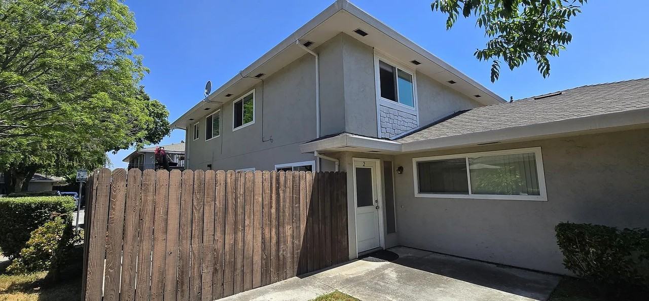 5474 Tradewinds Walkway #2 - Photo 2 of 16