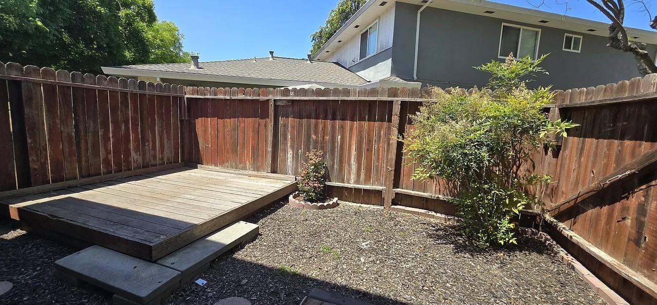 5474 Tradewinds Walkway #2 - Photo 5 of 16