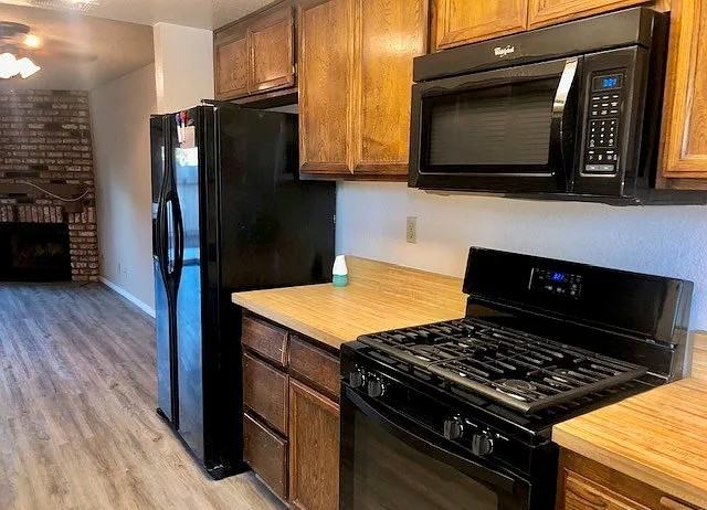 14905 Leffingwell Rd #3 - Photo 7 of 25