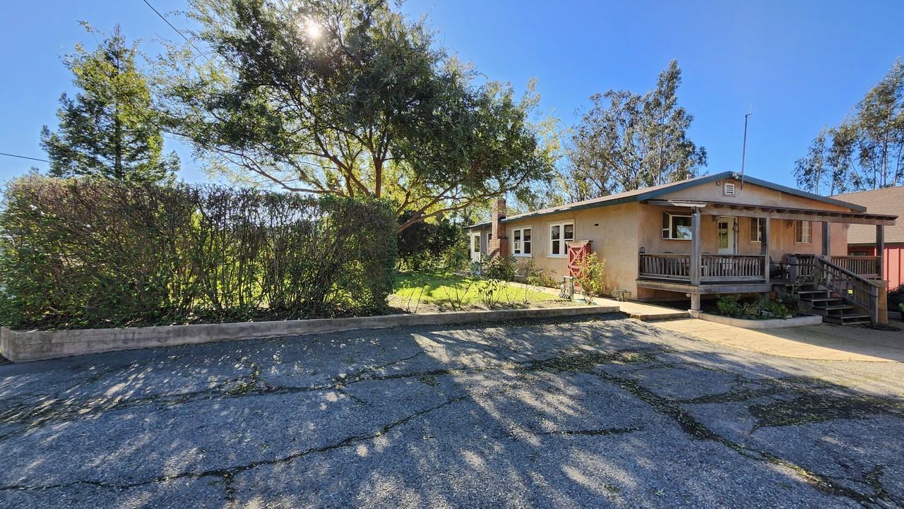 5408 N E Ct - Photo 2 of 20