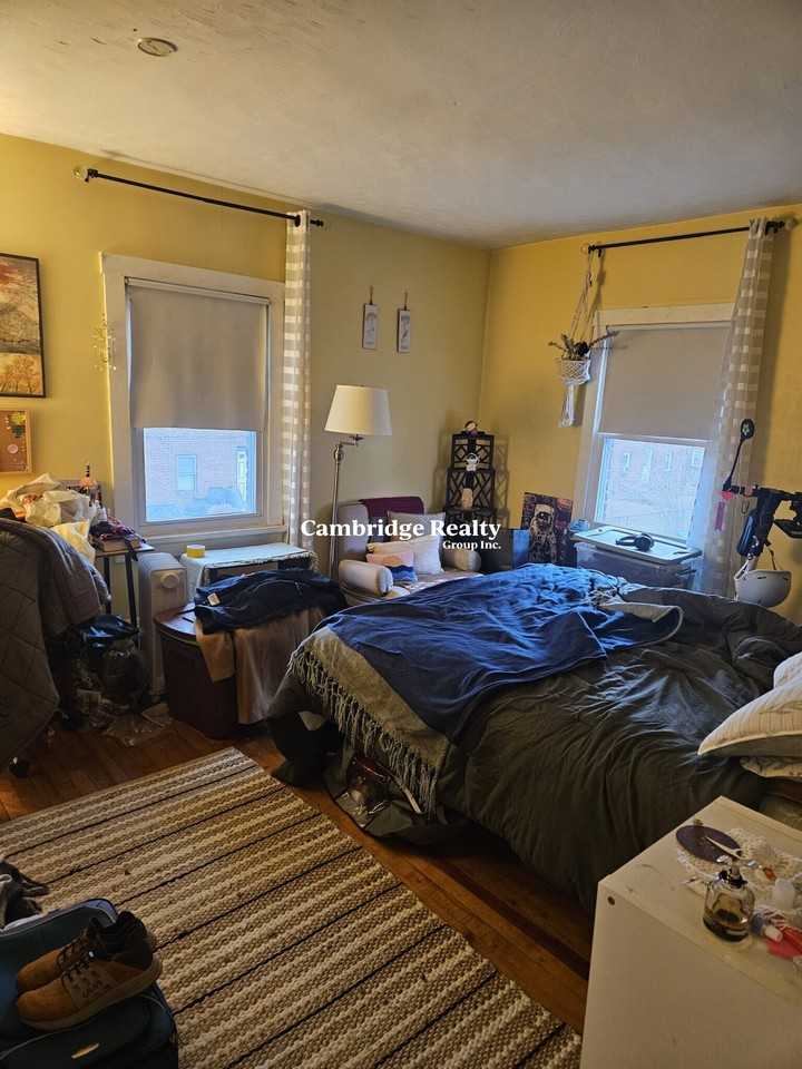 12 Brock St #4T - Photo 3 of 6