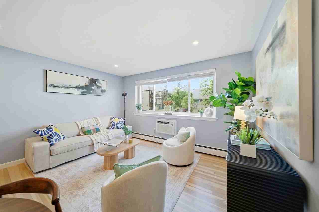 23 Radcliffe Rd #209 - Photo 3 of 24