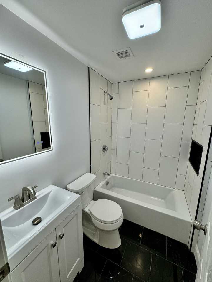 Corona St #2 - Photo 5 of 9