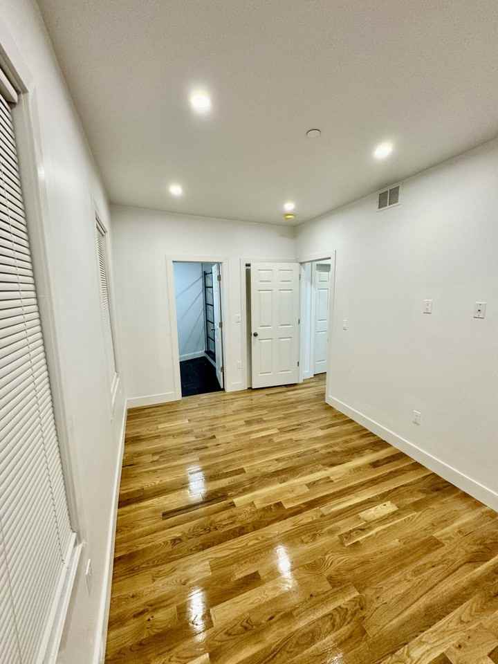 Corona St #2 - Photo 7 of 9