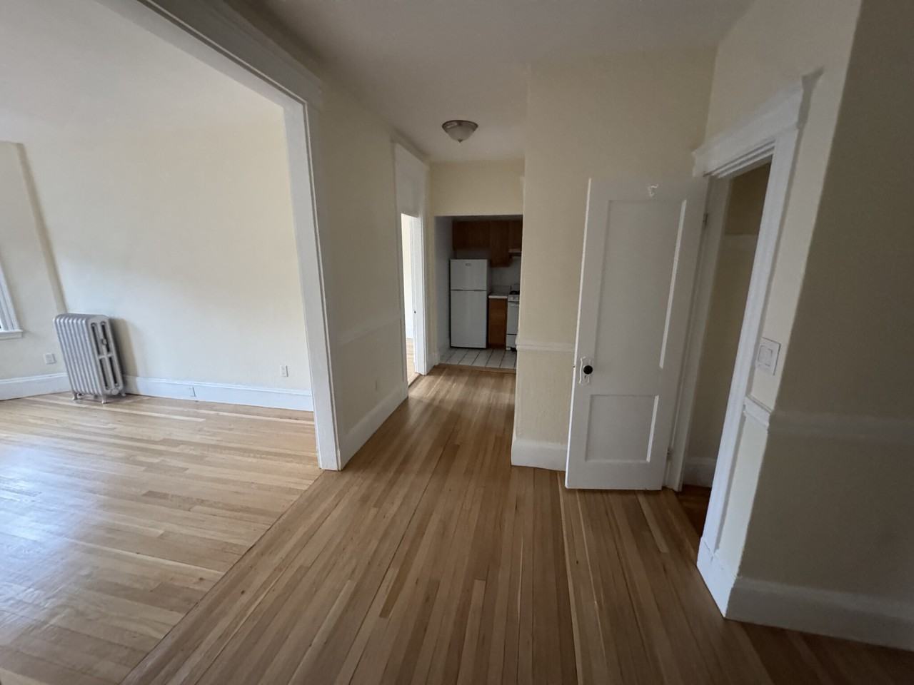 1127 Commonwealth Ave #10 - Photo 4 of 26