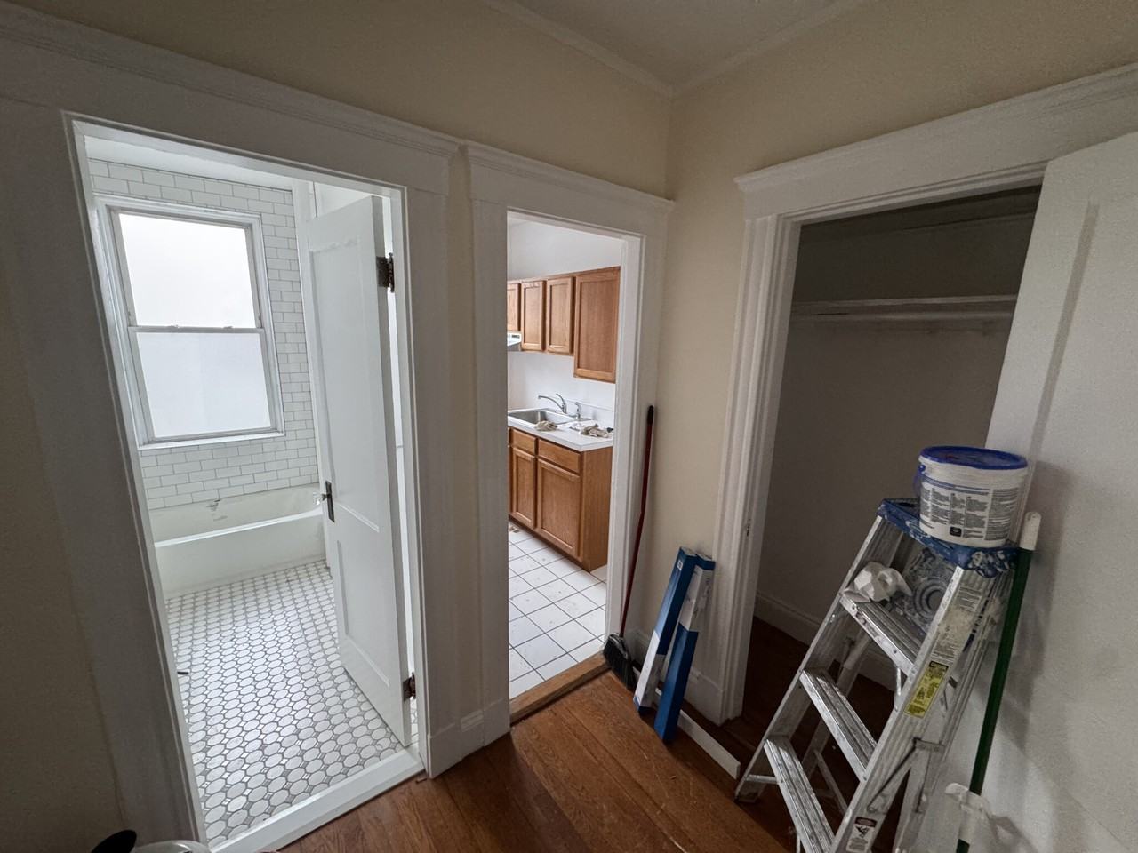 100 Brainerd Rd #7 - Photo 5 of 10