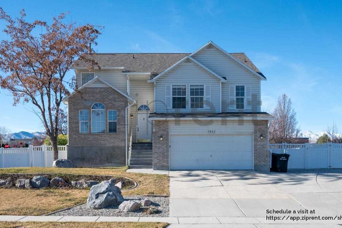 7052 S Devonna Rd - Photo 2 of 23