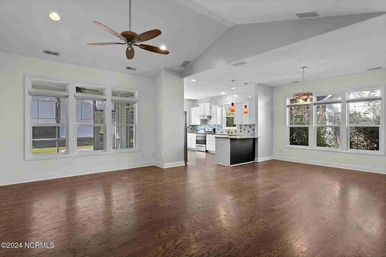 412 Azalea Dr #NA - Photo 2 of 22