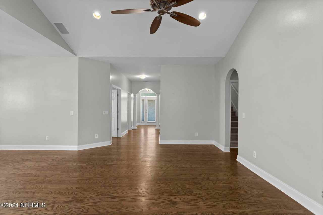 412 Azalea Dr #NA - Photo 7 of 22