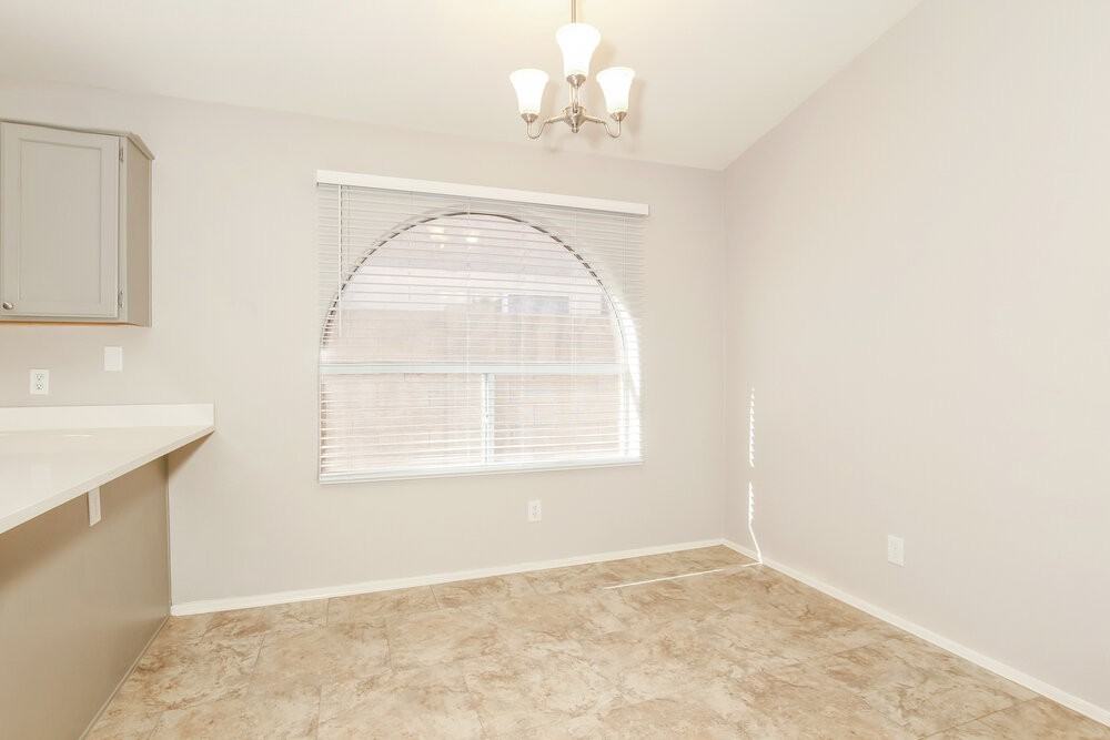 9830 W Runion Dr - Photo 5 of 16