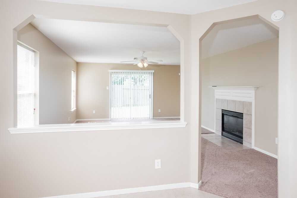 3111 Wild Turkey Ln - Photo 2 of 17