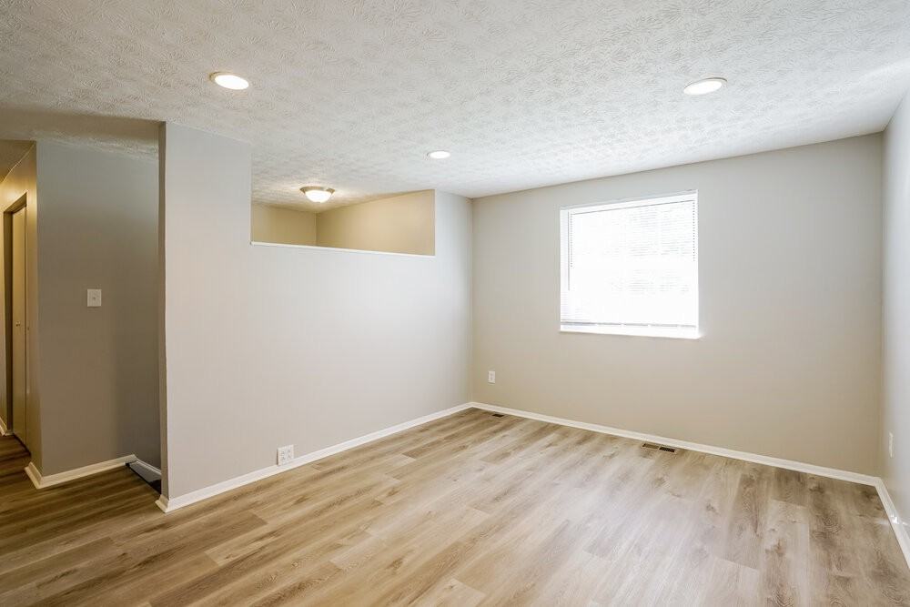 3931 Nile Ave - Photo 5 of 17