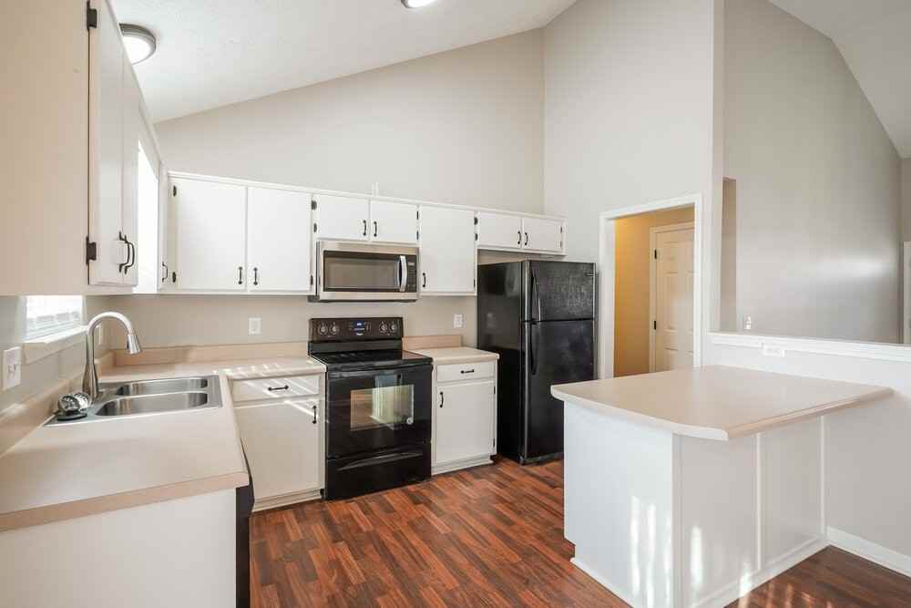 706 Veneta View Dr - Photo 7 of 16