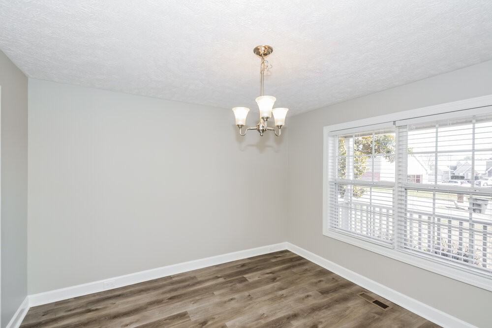 2523 Claymore Run - Photo 7 of 18