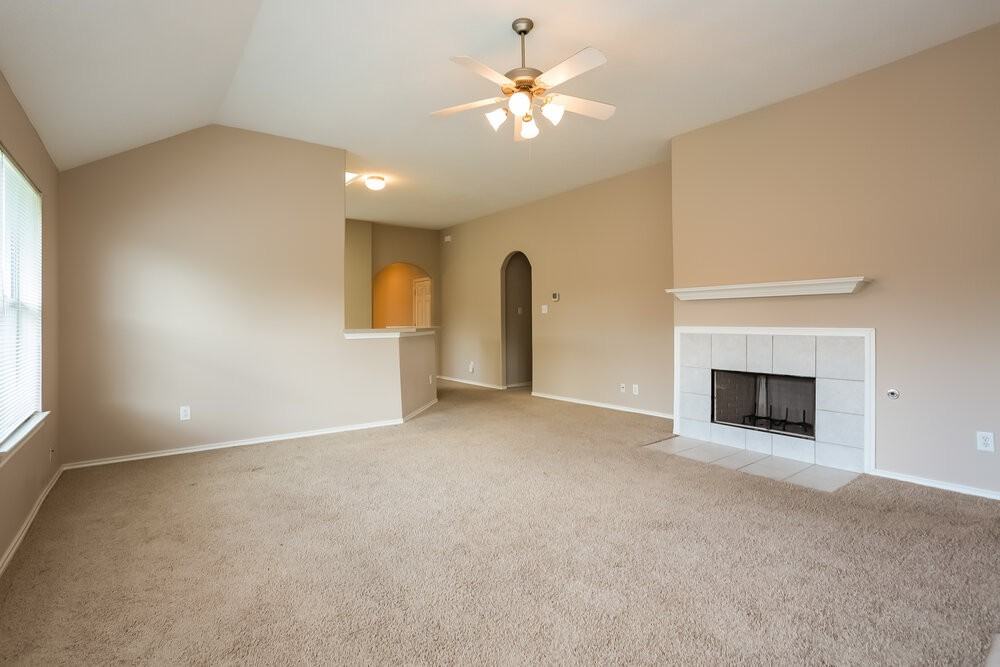 6402 Bright Falls Ln - Photo 3 of 17