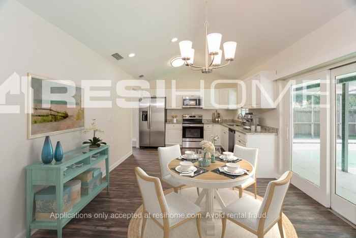 13540 Andova Dr - Photo 4 of 18