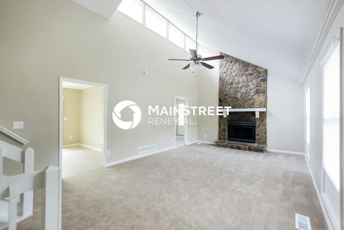 2459 Chauncey Ln Sw - Photo 3 of 18