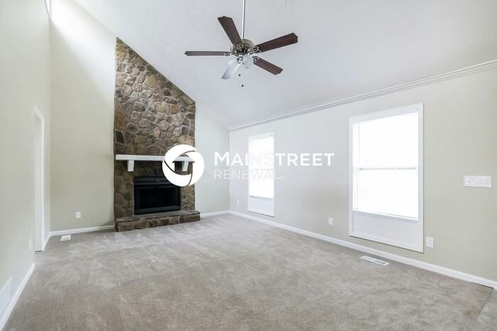 2459 Chauncey Ln Sw - Photo 4 of 18