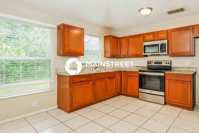 1109 Cambourne Dr - Photo 7 of 16